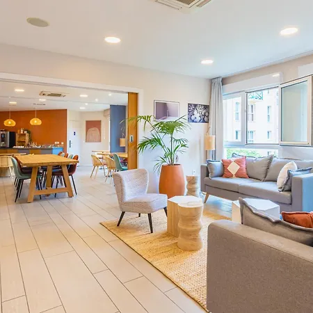 Pierre & Premium Haguna Aparthotel