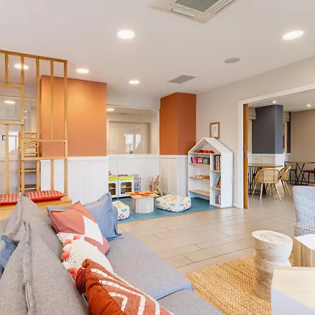 Ξενοδοχείο με διαμερίσματα Pierre & Premium Haguna