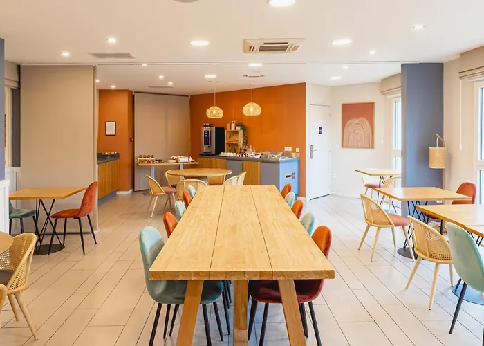 Ξενοδοχείο με διαμερίσματα Pierre & Premium Haguna 4*