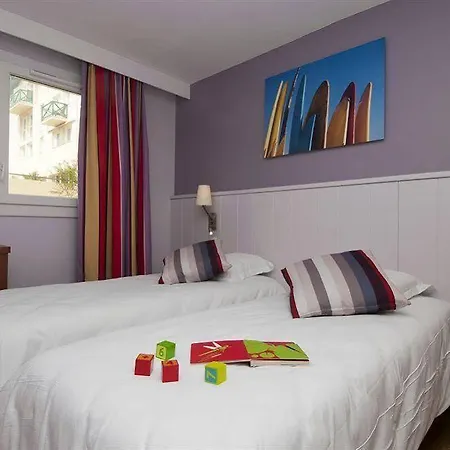 Pierre & Premium Haguna Aparthotel 4*