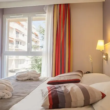 Pierre & Premium Haguna 4* Biarritz