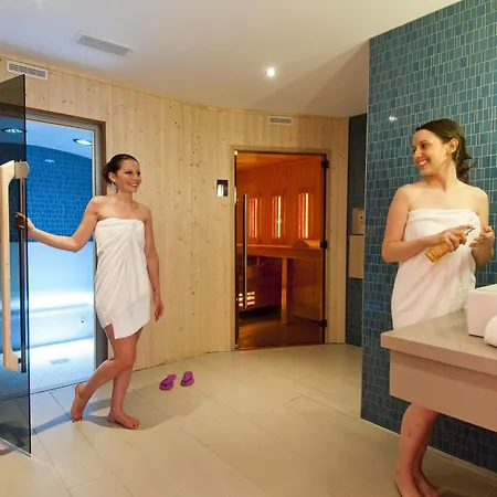 Aparthotel Pierre & Premium Haguna 4*