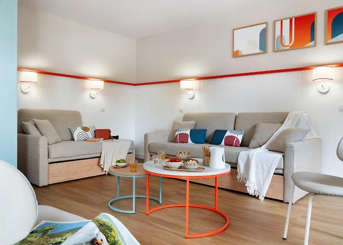 Pierre & Premium Haguna Aparthotel