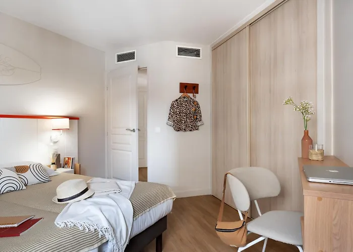 Pierre & Premium Haguna Hotel apartamentowy 4*