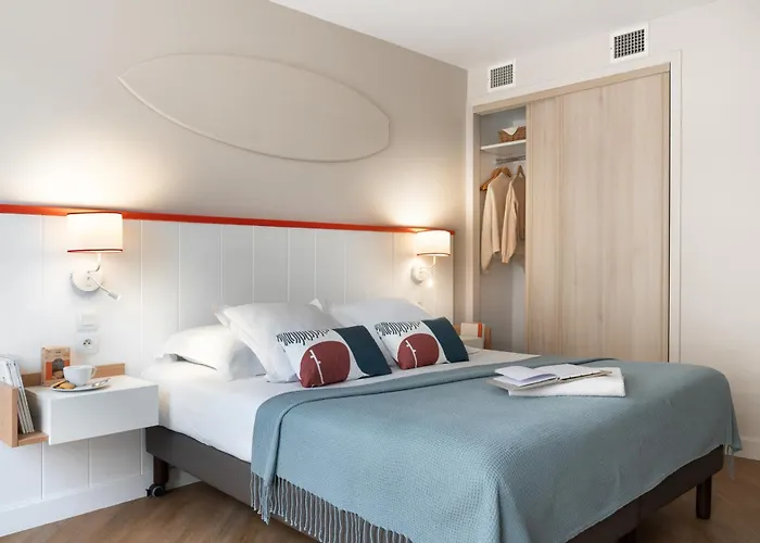 Pierre & Premium Haguna 4*