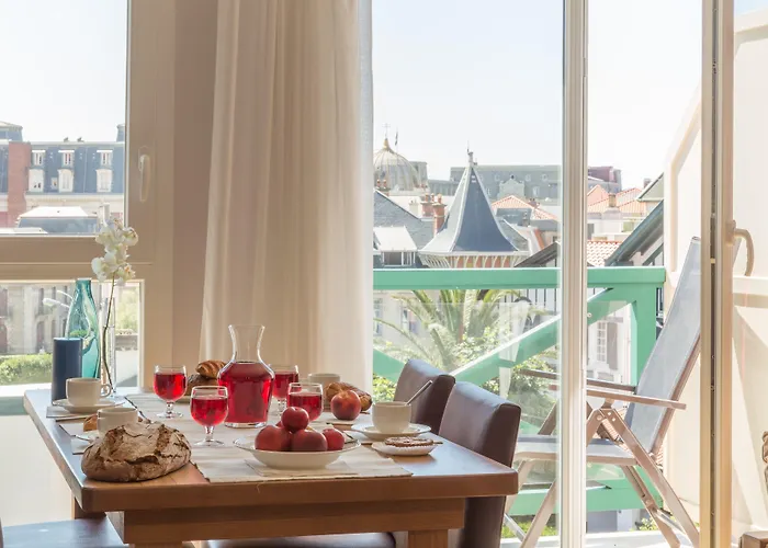 Hotel apartamentowy Pierre & Premium Haguna