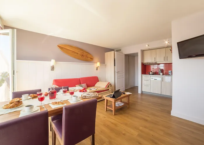 Aparthotel Pierre & Premium Haguna 4*